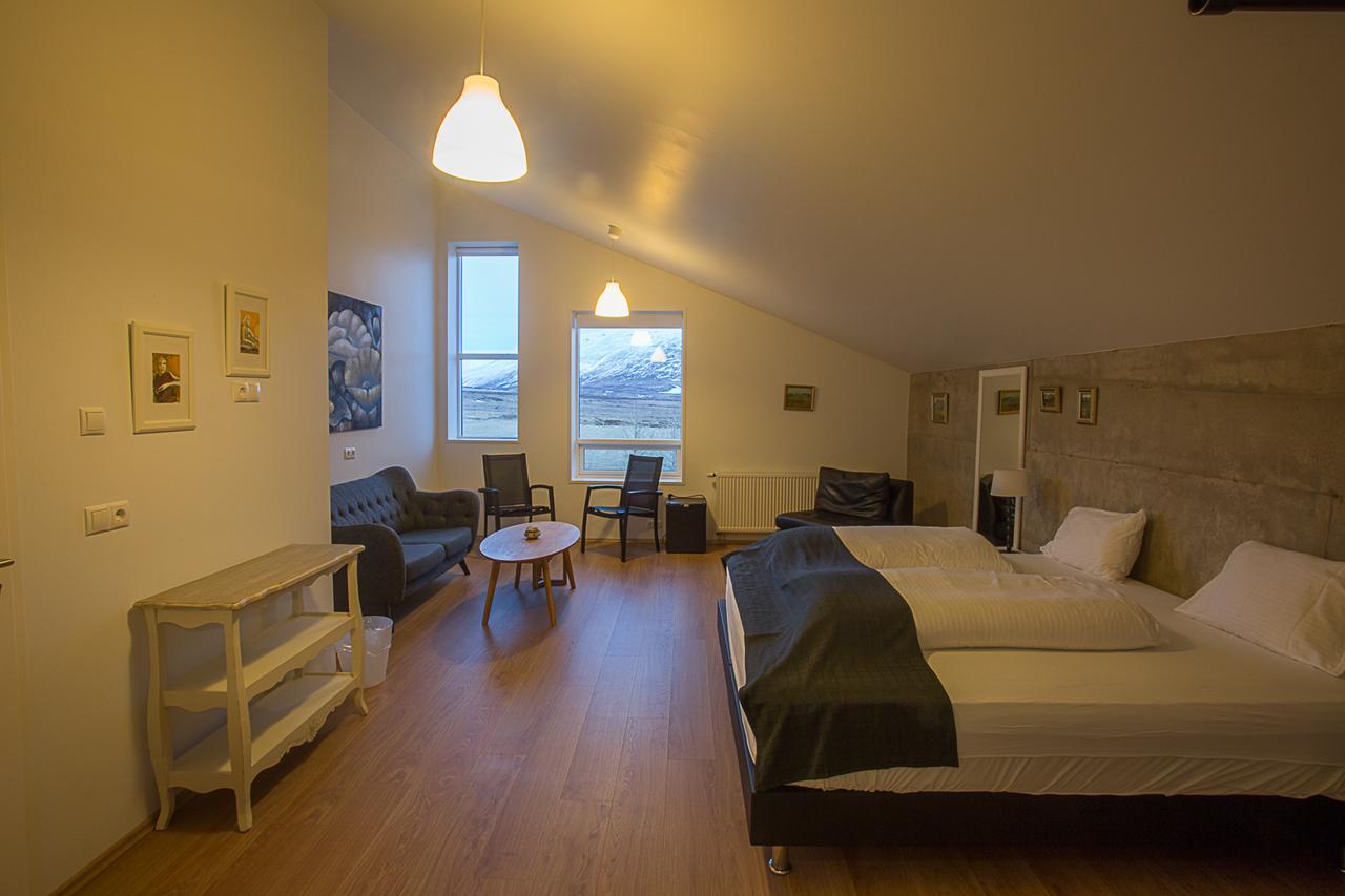 Country Hotel 3*